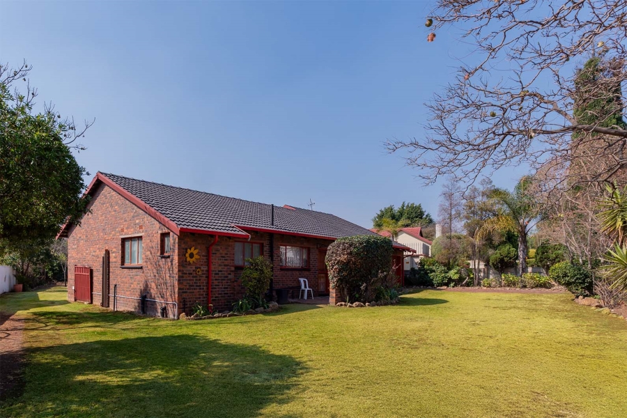 3 Bedroom Property for Sale in Croydon Gauteng