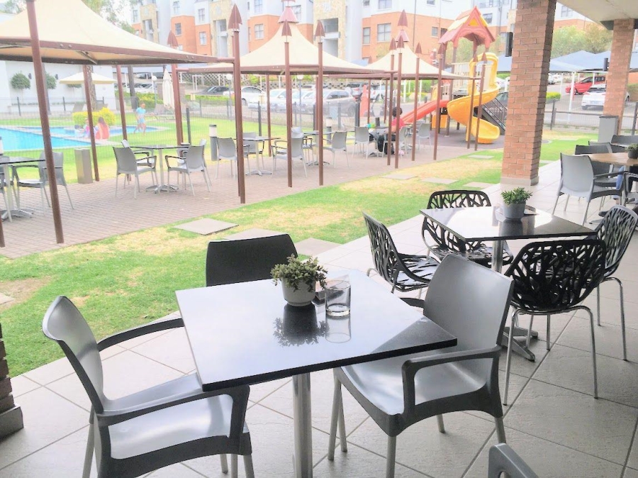 1 Bedroom Property for Sale in Olivedale Gauteng
