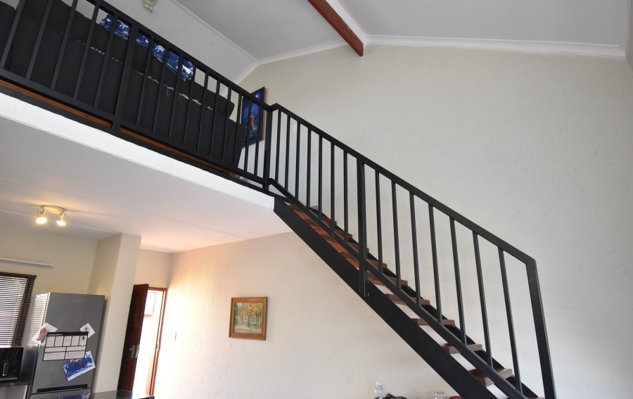 2 Bedroom Property for Sale in Bromhof Gauteng