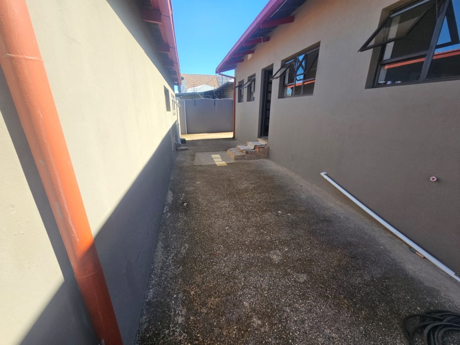 3 Bedroom Property for Sale in Florentia Gauteng