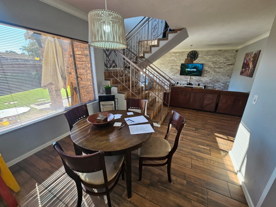 3 Bedroom Property for Sale in Brackenhurst Gauteng