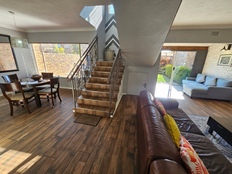3 Bedroom Property for Sale in Brackenhurst Gauteng