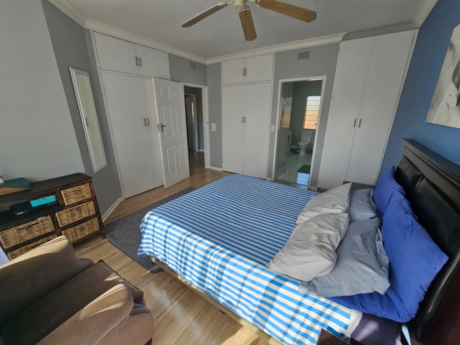 3 Bedroom Property for Sale in Brackenhurst Gauteng