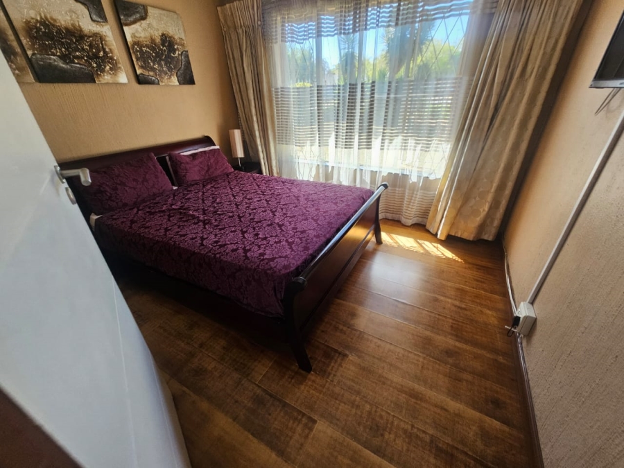 4 Bedroom Property for Sale in Verwoerdpark Gauteng
