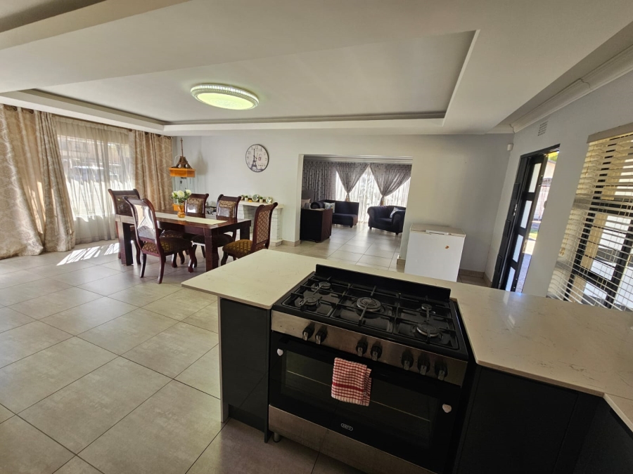 3 Bedroom Property for Sale in Raceview Gauteng