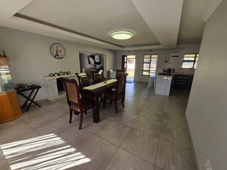 3 Bedroom Property for Sale in Raceview Gauteng