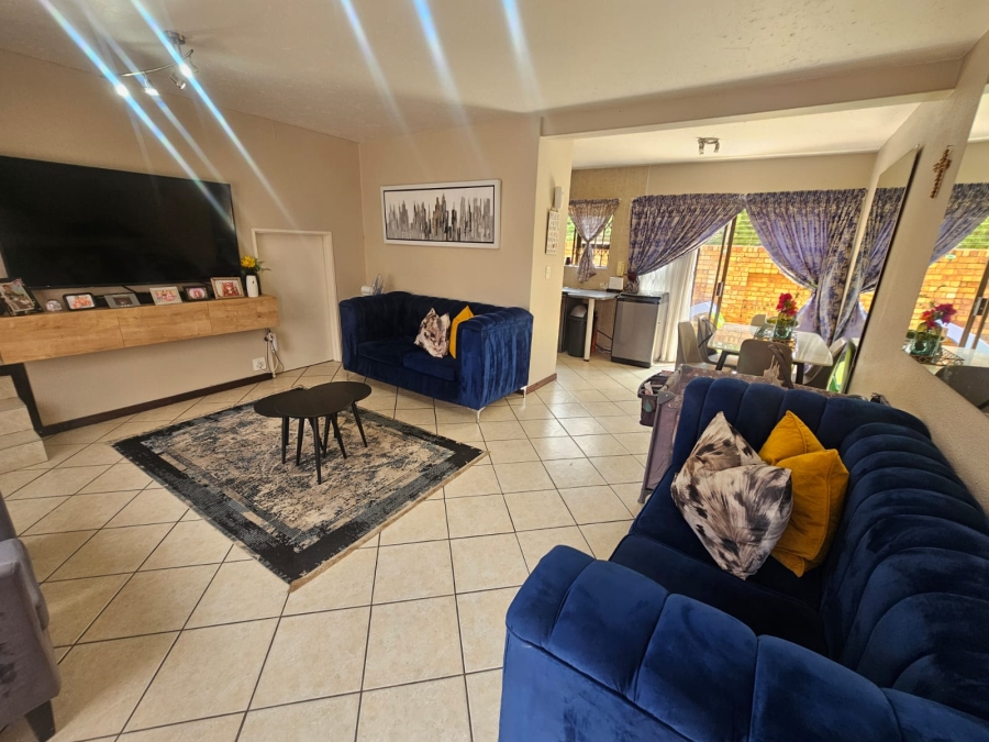 3 Bedroom Property for Sale in Florentia Gauteng