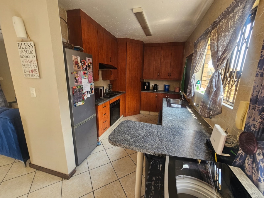 3 Bedroom Property for Sale in Florentia Gauteng