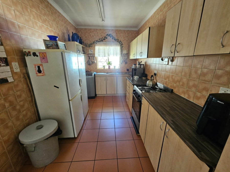3 Bedroom Property for Sale in New Redruth Gauteng