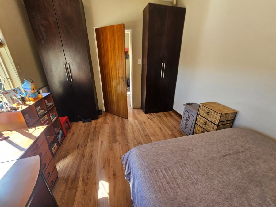 3 Bedroom Property for Sale in New Redruth Gauteng