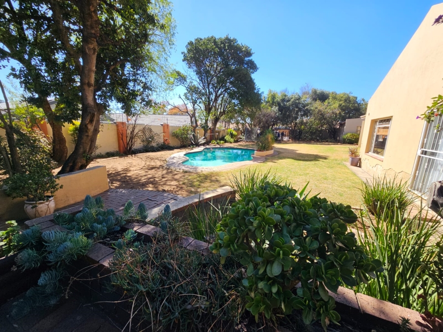 3 Bedroom Property for Sale in New Redruth Gauteng