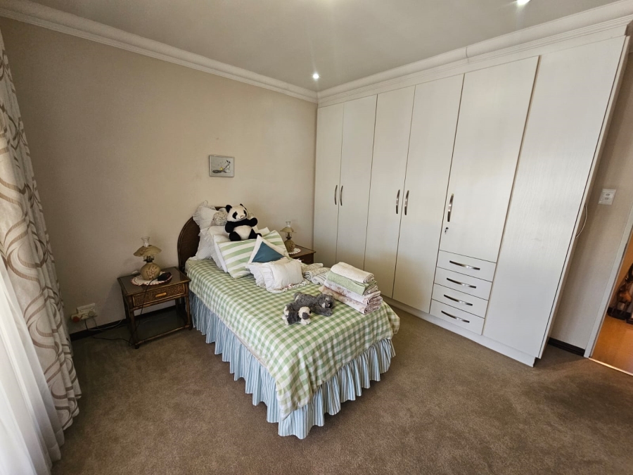 3 Bedroom Property for Sale in New Market Gauteng