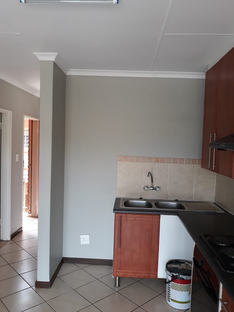 To Let 2 Bedroom Property for Rent in Equestria Gauteng