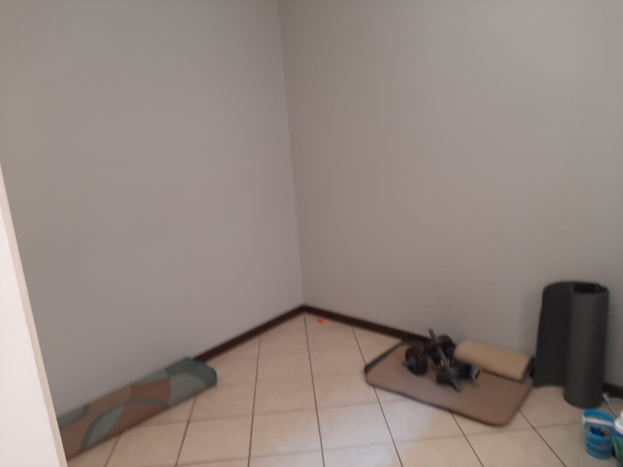 To Let 2 Bedroom Property for Rent in Equestria Gauteng