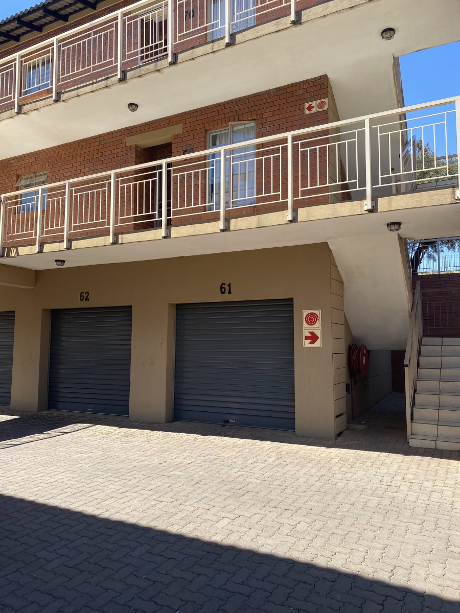 To Let 2 Bedroom Property for Rent in Equestria Gauteng