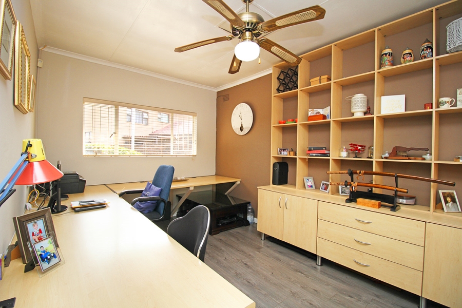 3 Bedroom Property for Sale in Isandovale Gauteng