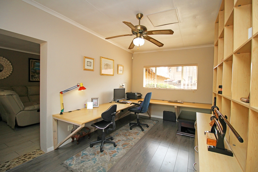 3 Bedroom Property for Sale in Isandovale Gauteng