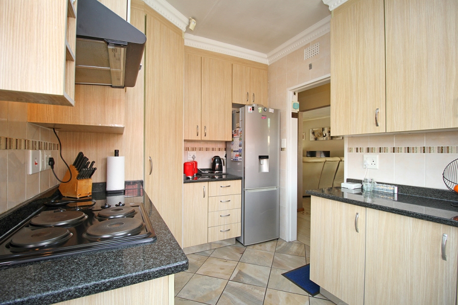 3 Bedroom Property for Sale in Isandovale Gauteng