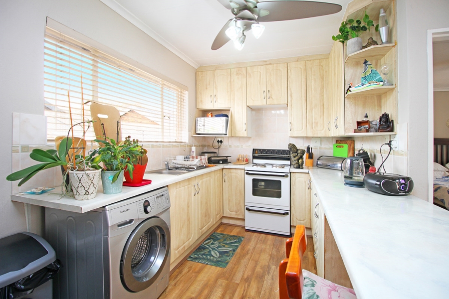 3 Bedroom Property for Sale in Isandovale Gauteng