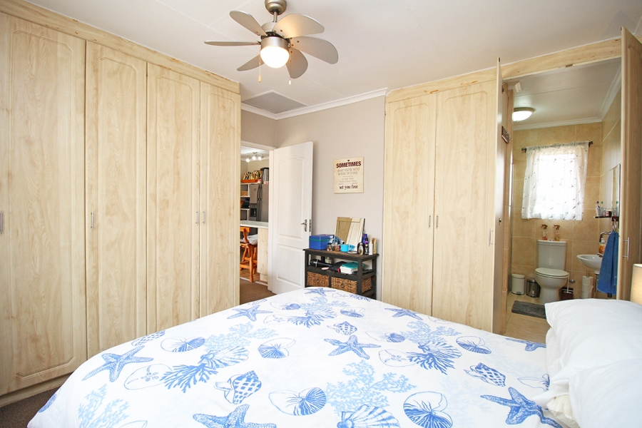 3 Bedroom Property for Sale in Isandovale Gauteng