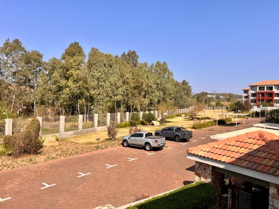 1 Bedroom Property for Sale in Lonehill Gauteng