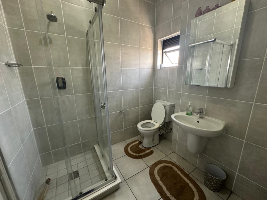 To Let 1 Bedroom Property for Rent in Linbro Park Gauteng