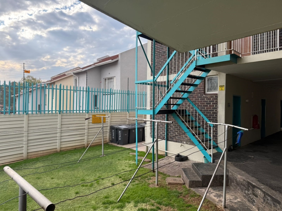 2 Bedroom Property for Sale in Florida Gauteng