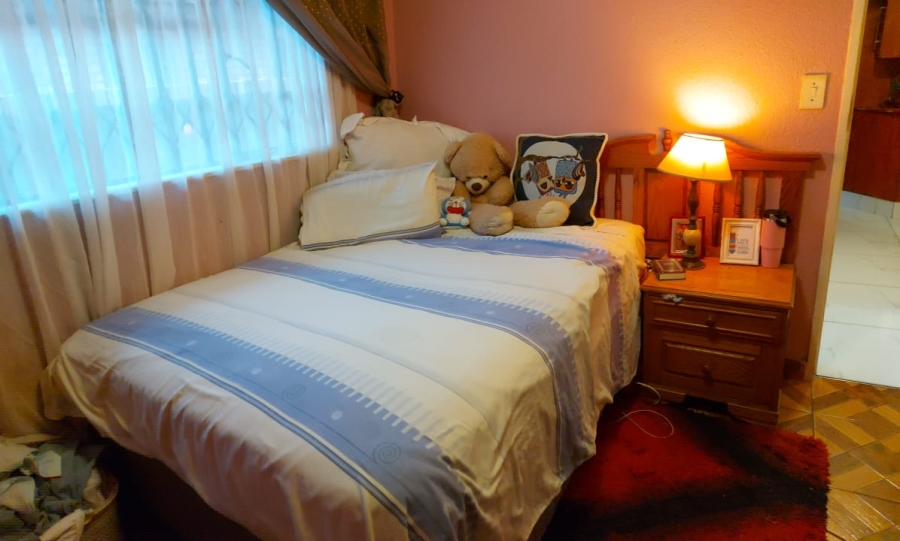 3 Bedroom Property for Sale in Daveyton Gauteng