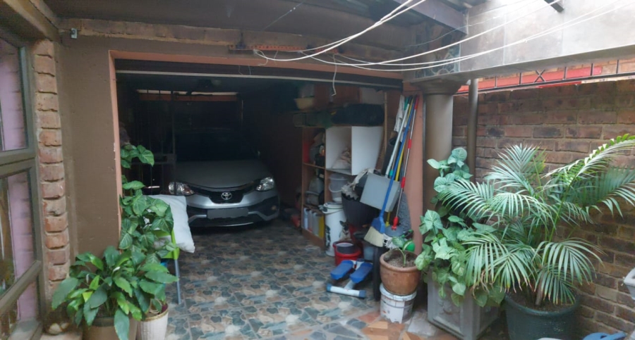 3 Bedroom Property for Sale in Daveyton Gauteng