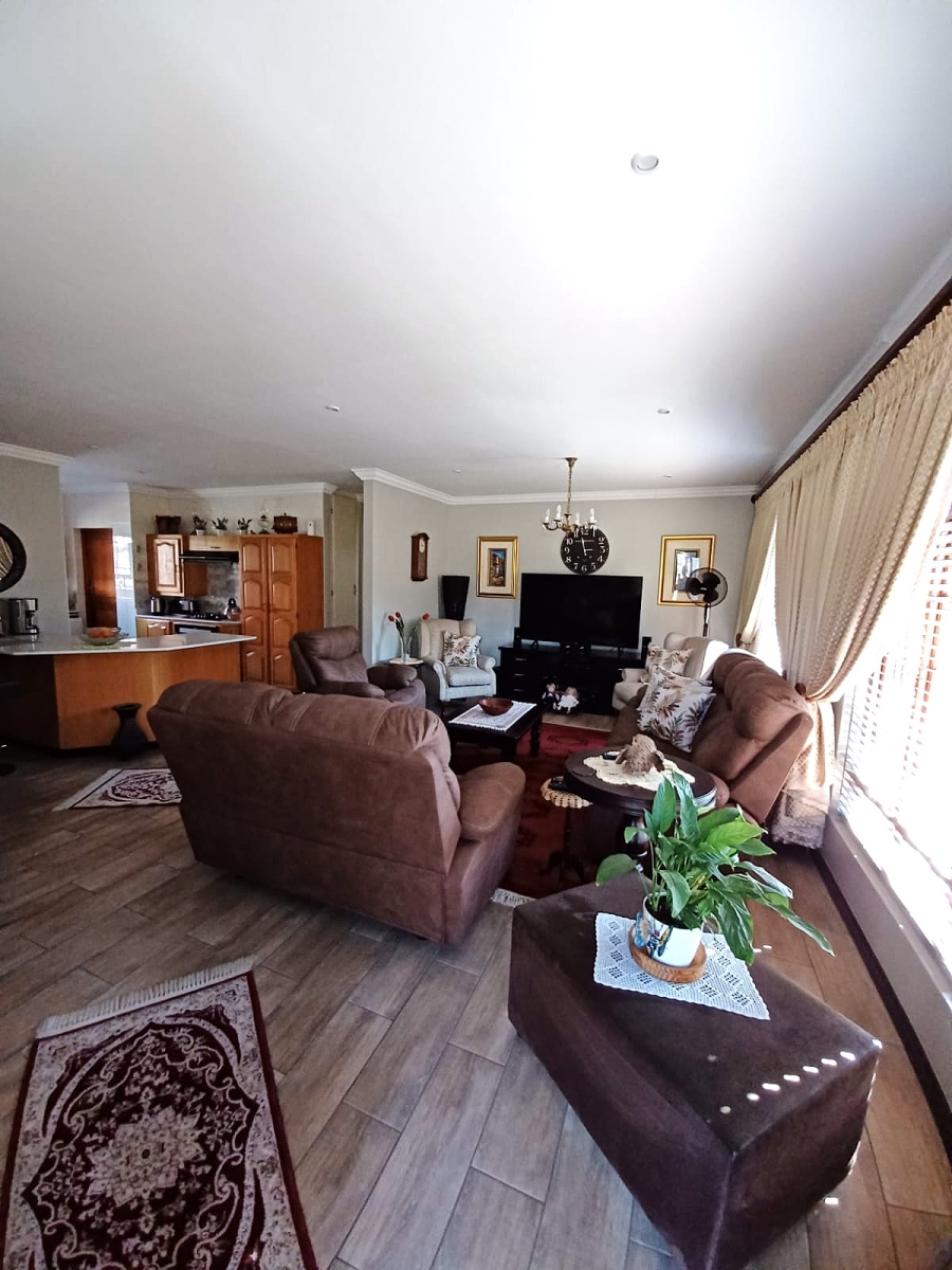 2 Bedroom Property for Sale in Heidelberg Gauteng