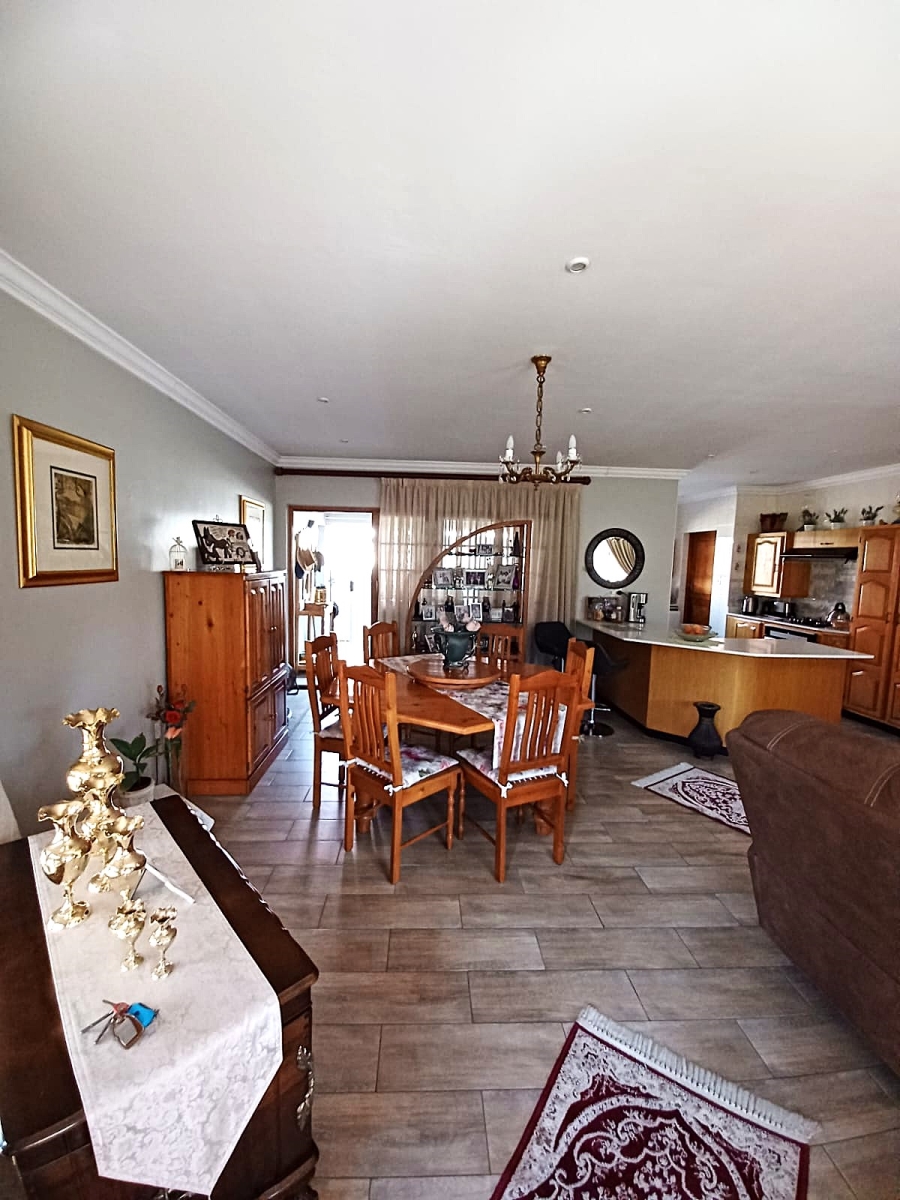 2 Bedroom Property for Sale in Heidelberg Gauteng