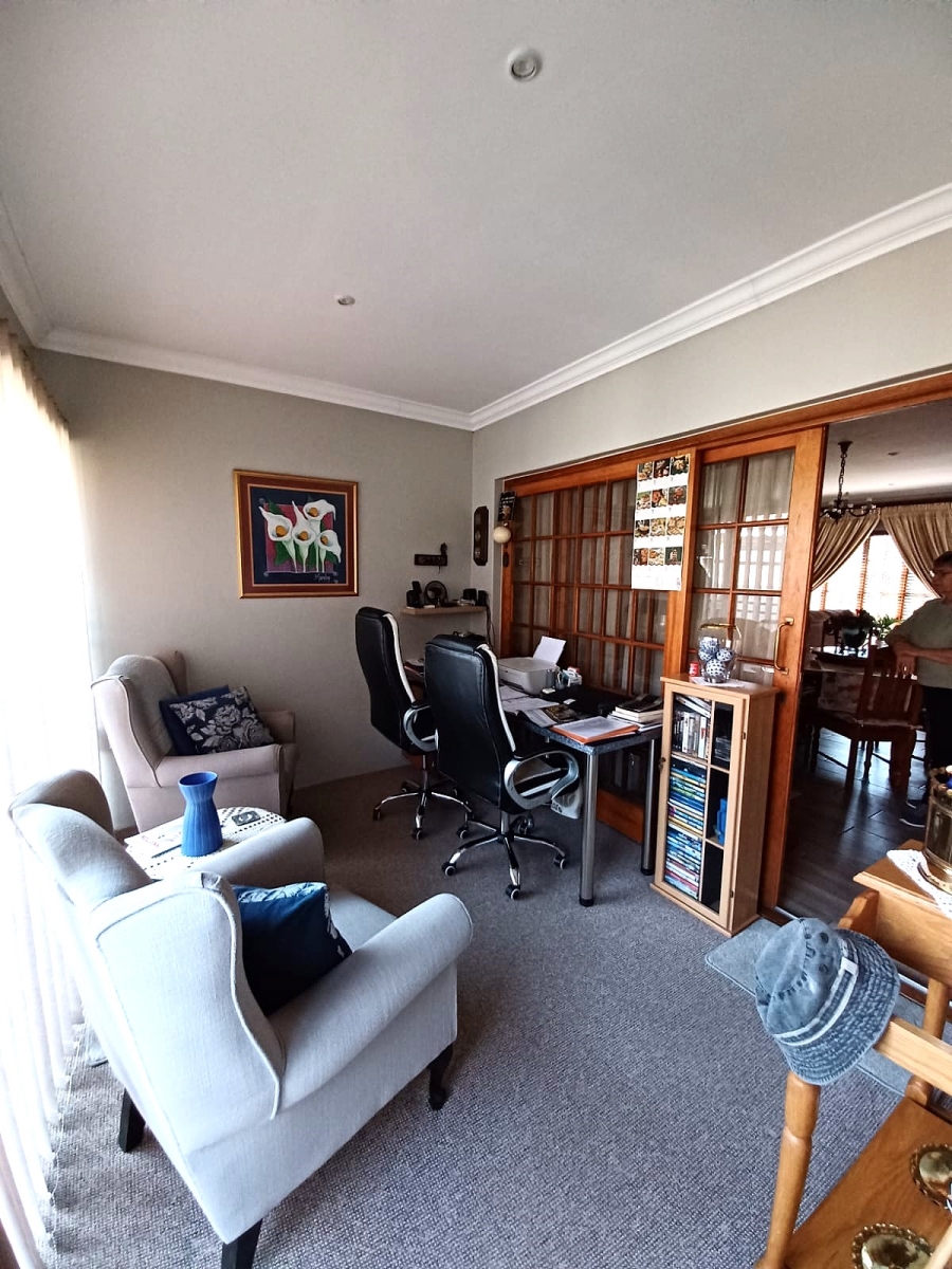 2 Bedroom Property for Sale in Heidelberg Gauteng