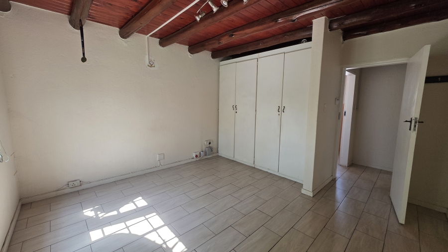 3 Bedroom Property for Sale in Garsfontein Gauteng