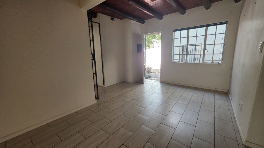 3 Bedroom Property for Sale in Garsfontein Gauteng