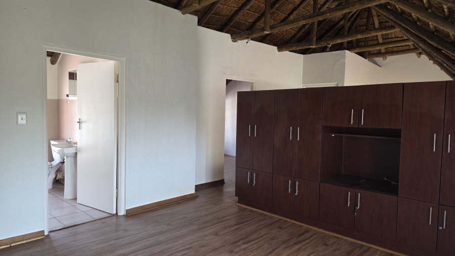 3 Bedroom Property for Sale in Garsfontein Gauteng