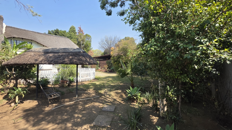 3 Bedroom Property for Sale in Garsfontein Gauteng