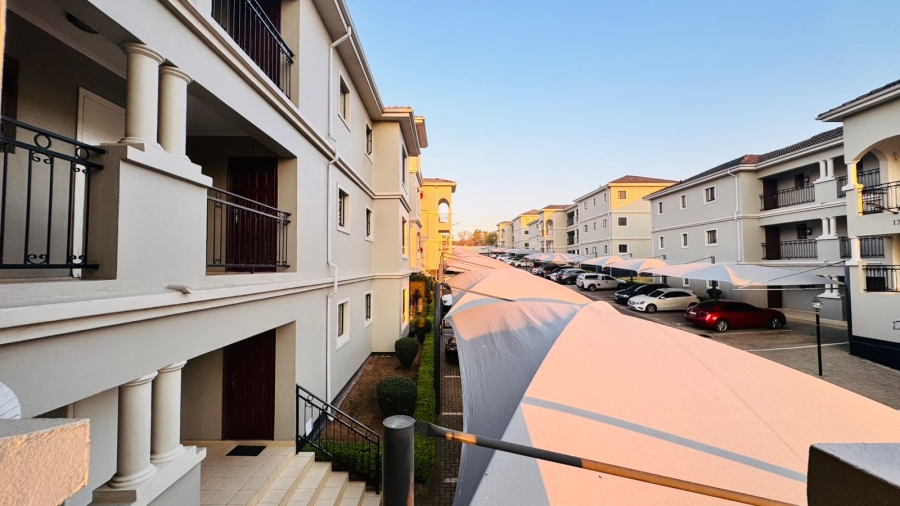 To Let 2 Bedroom Property for Rent in Fourways Gauteng