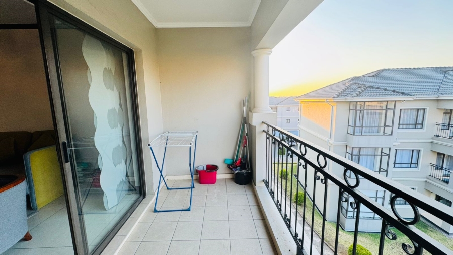 To Let 2 Bedroom Property for Rent in Fourways Gauteng