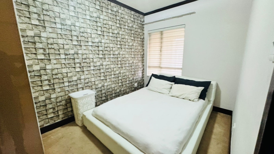 To Let 2 Bedroom Property for Rent in Fourways Gauteng
