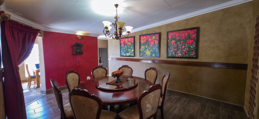 4 Bedroom Property for Sale in Moreleta Park Gauteng