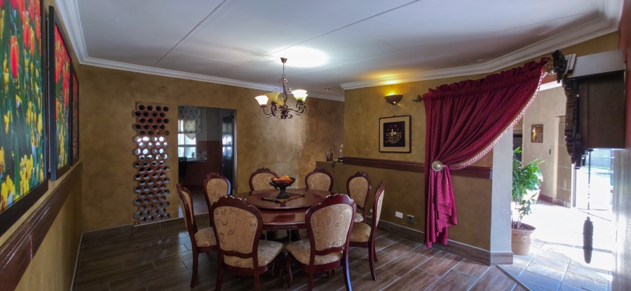 4 Bedroom Property for Sale in Moreleta Park Gauteng