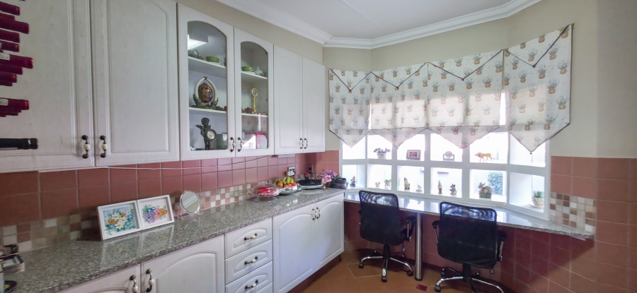 4 Bedroom Property for Sale in Moreleta Park Gauteng