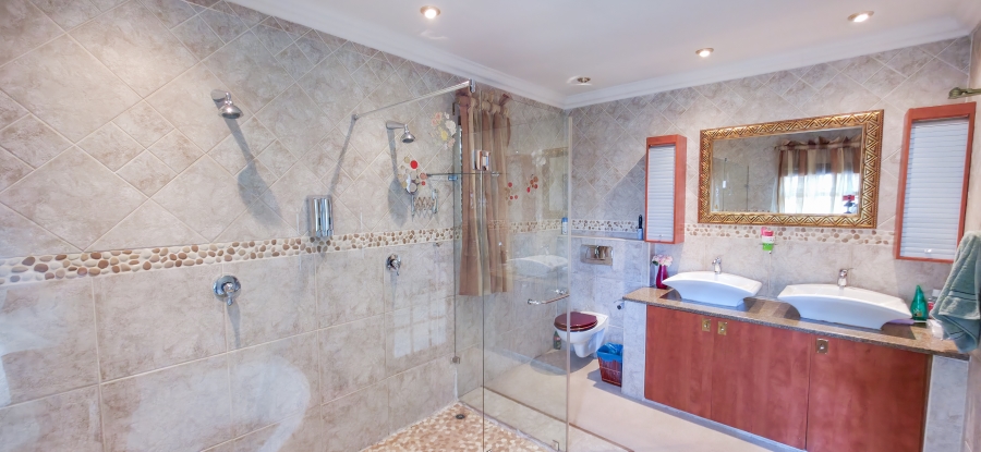 4 Bedroom Property for Sale in Moreleta Park Gauteng