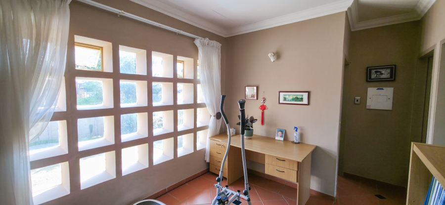 4 Bedroom Property for Sale in Moreleta Park Gauteng