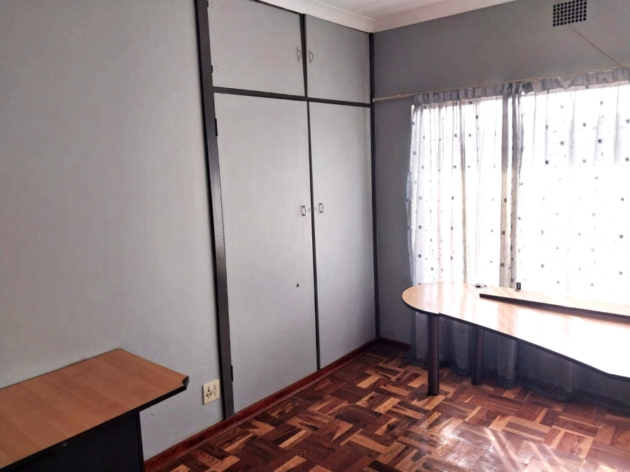 4 Bedroom Property for Sale in Pretoria Gardens Gauteng