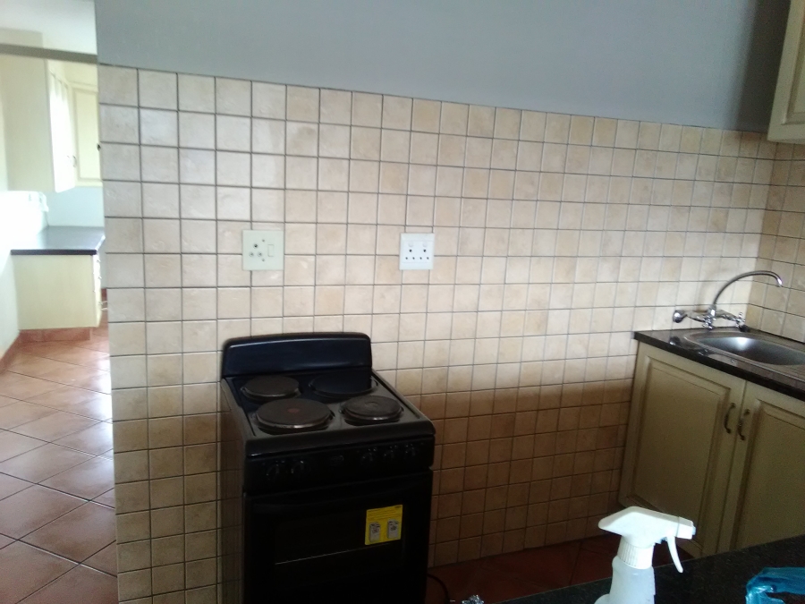 1 Bedroom Property for Sale in Hatfield Gauteng