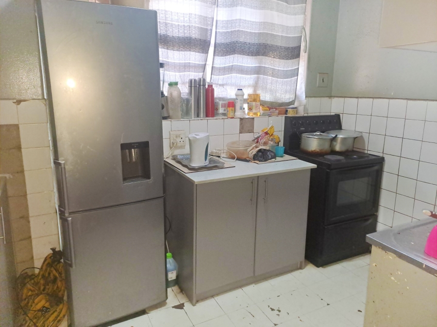 2 Bedroom Property for Sale in Berea Gauteng