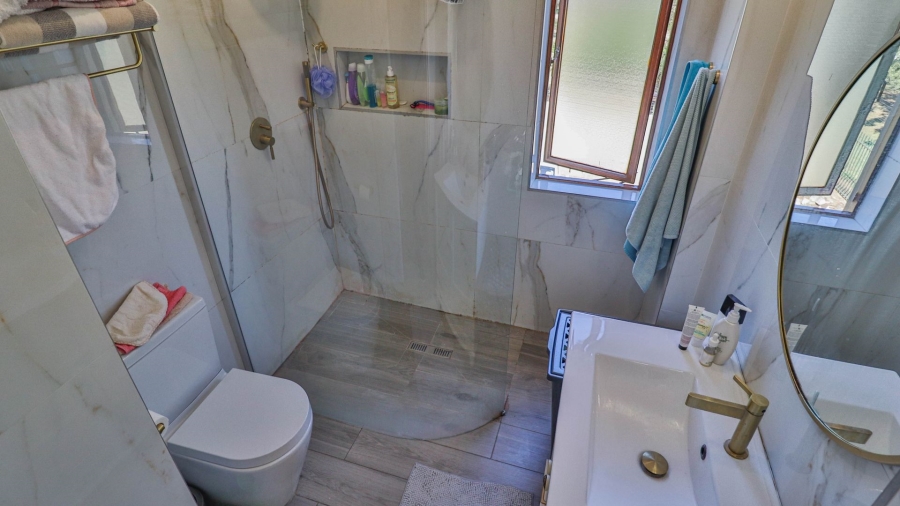 2 Bedroom Property for Sale in Epsom Downs Gauteng