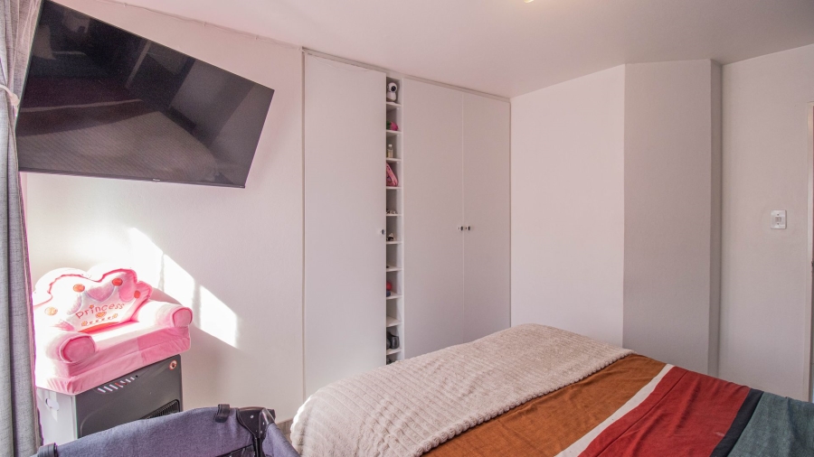 2 Bedroom Property for Sale in Epsom Downs Gauteng