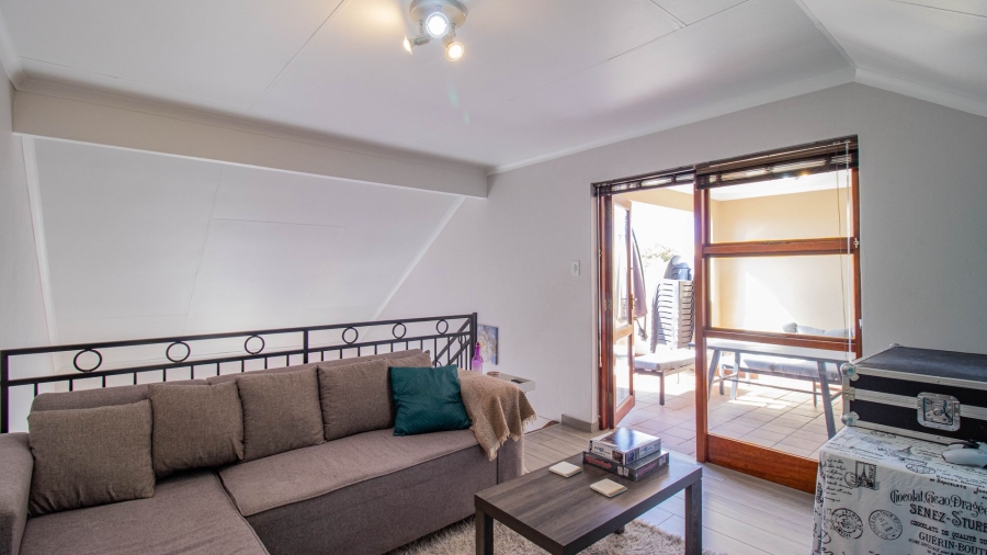 2 Bedroom Property for Sale in Epsom Downs Gauteng